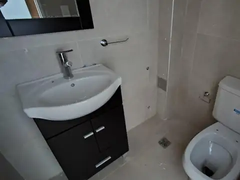 Depto Tipo Casa 2 ambientes con 2 baños