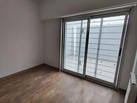 Depto Tipo Casa en Venta al Oeste