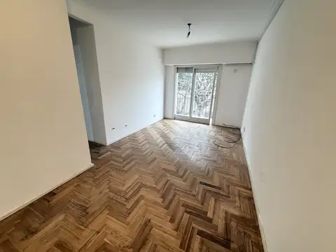 ALQUILER DEPARTAMENTO DE 3 AMBIENTES CON BALCÓN AL FRENTE EN SAAVEDRA