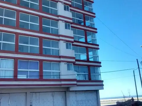 AVENIDA felix u CAMET  2795