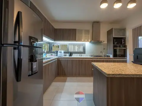 VENTA CASA 3DORMITORIOS COUNTRY MENDIOLAZA CÓRDOBA