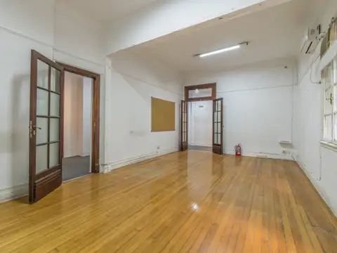 Oficina en Alquiler en Centro, $ 1.300.000