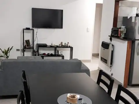 VENTA DEPARTAMENTO 3 AMBIENTES CON COCHERA