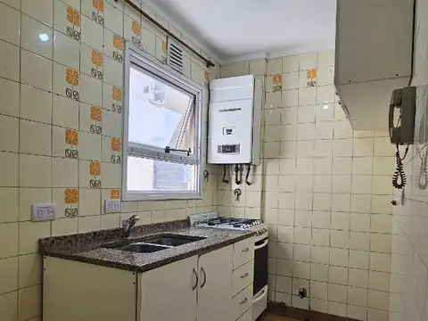 San Nicolás 2000, Piso 7