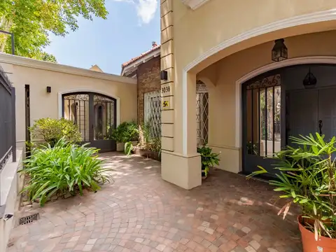 Casa en Venta 5 Amb. Ballester + cochera + pileta