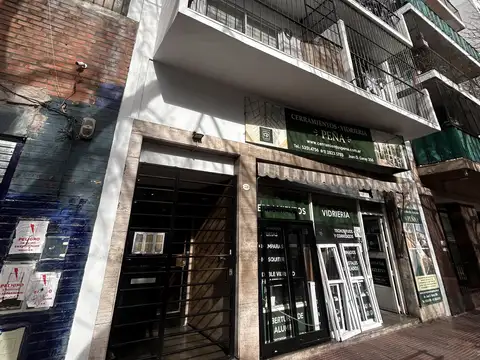 MONOAMBIENTE CON BALCÓN