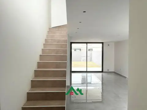 Dúplex en venta a Estrenar de 2 Dormitorios y  Galería con Asador en Docta Avenida 3