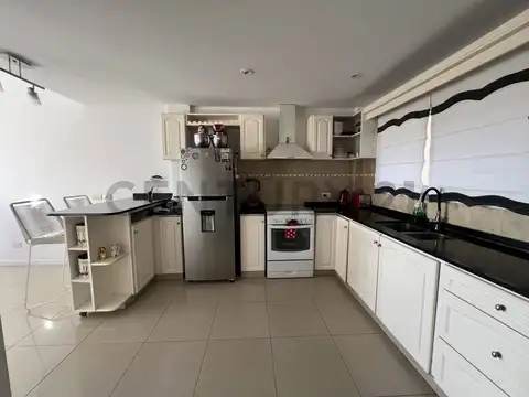 Departamento en Venta con 2 cocheras