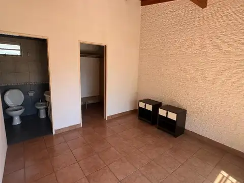 Depto Tipo Casa en Alquiler 25 años