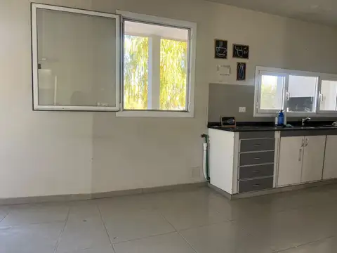 Casa en Alquiler de 3 dormitorios