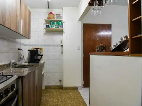 Venta 2 ambientes con patio en Villa del Parque