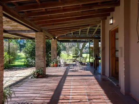 Casa 5 ambientes con 1 baño