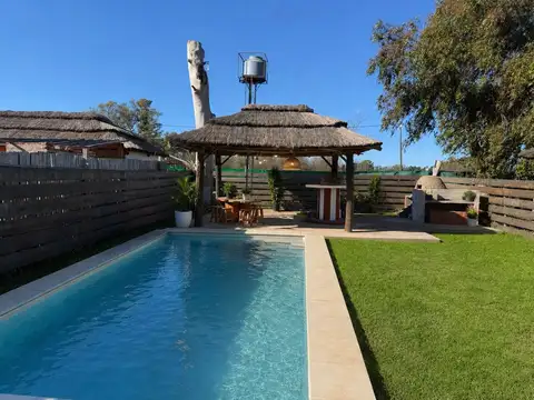 Venta  casa 3 ambientes patio Finca Don Eugenio
