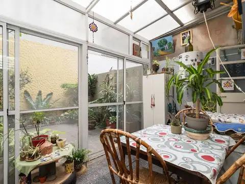 DEPARTAMENTO MONOAMBIENTE CON PATIO EN VENTA