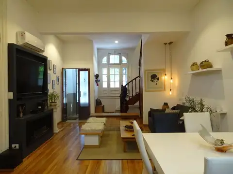 VENTA CASA ESTILO  RECICLADA A NUEVO  VILLA LURO-