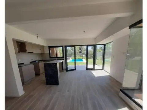 Casa en Venta en Roldan, USD 135.000