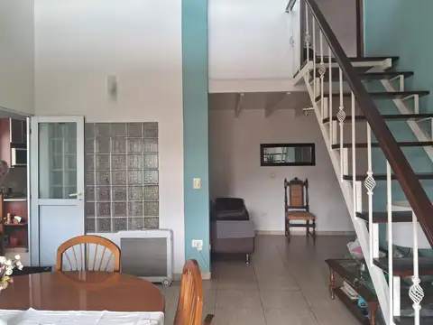 Depto Tipo Casa en Venta en Ramos Mejia, USD 110.000