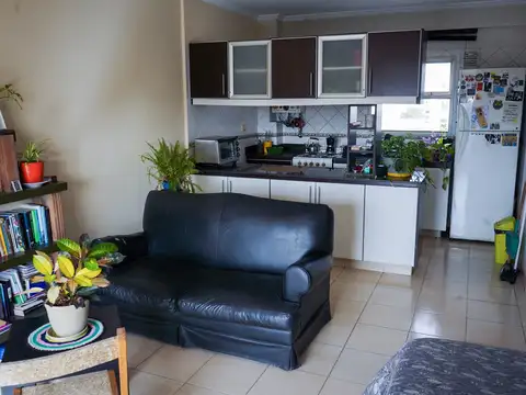 Excelente Departamento Monoambiente. Amplio Balcón Terraza -
