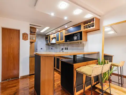 Venta depto loft 4 amb + dependencia en villa luro