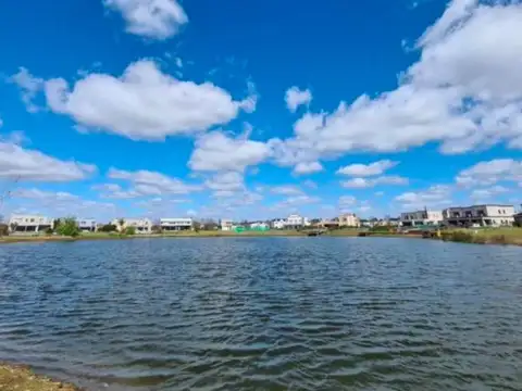 Lote en Venta a la Laguna en San Matías 