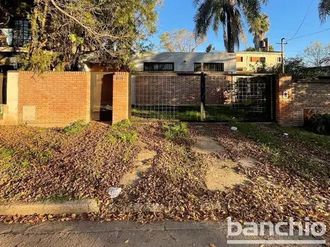 Casa en  Fisherton en lugar residencial