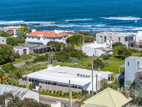 Casa en Alquiler en José Ignacio de 4 dormitorios 100