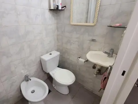 ALQUILER - DEPARTAMENTO - AVELLANEDA - AMEGHINO AL 600