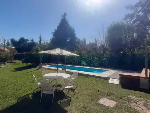 VENTA – Terreno con Quincho y Pileta en CHACRAS DE CORIA