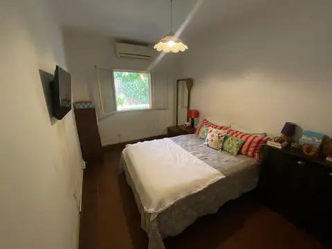 VENTA CASA 3 DORMITORIOS - PARAGUAY 4200