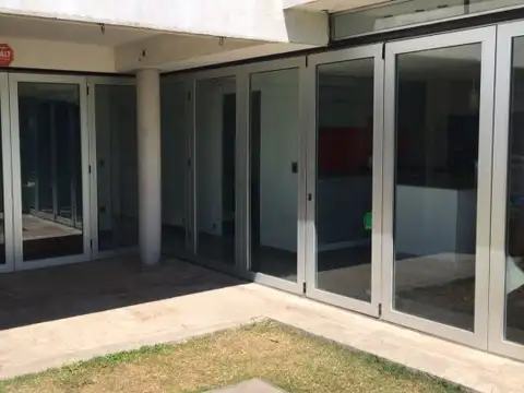 Casa 2 ambientes con 1 baño