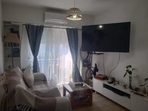 Hermoso departamento dos ambientes en ciudad jardin