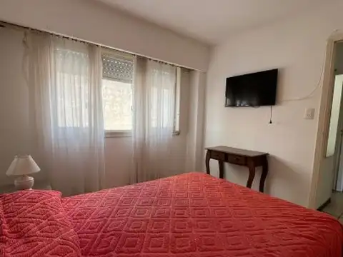 Venta departamento 3 ambientes en Miramar. Edificio Alinco I