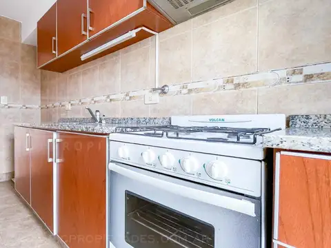 Departamento en Alquiler con 1 cocheras