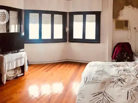 Depto Tipo Casa en Venta de 2 ambientes
