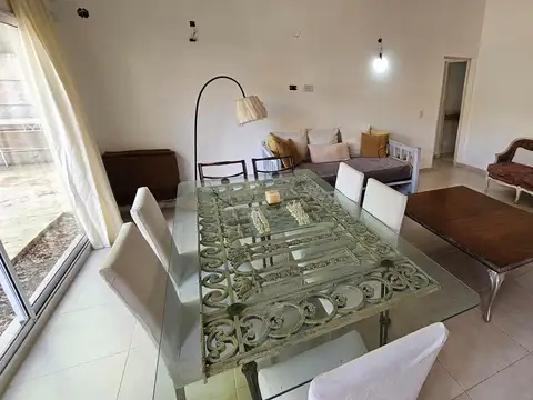 La Garza 3200