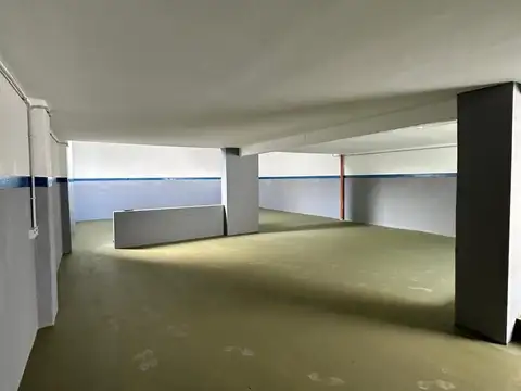 Depósito en Flores