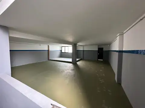 Galpon en Alquiler 30  mts Fondo