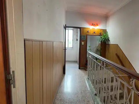 Avenida Julio A. Roca al 2500