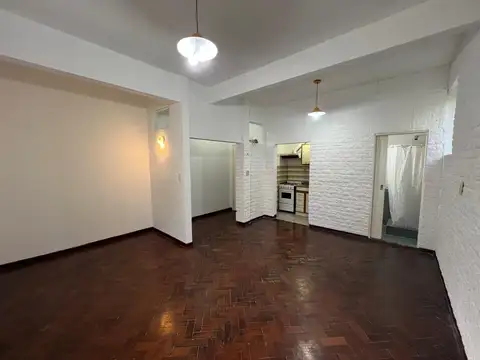 Monoambiente en venta Banfield