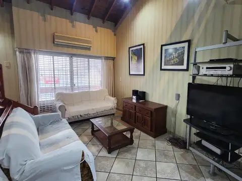 Depto Tipo Casa en Venta de Monoambiente