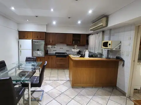 Depto Tipo Casa Monoambiente con 2 baños