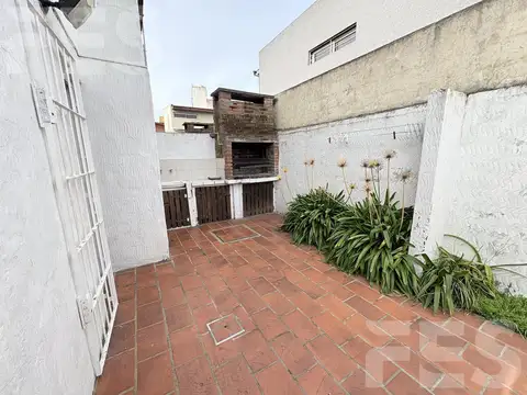 Depto Tipo Casa en Venta 30 años