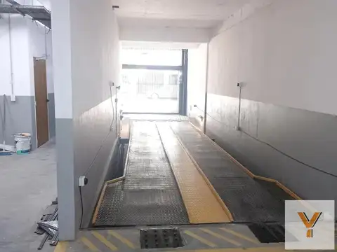 Cochera en venta - 15Mts2 - San Cristóbal