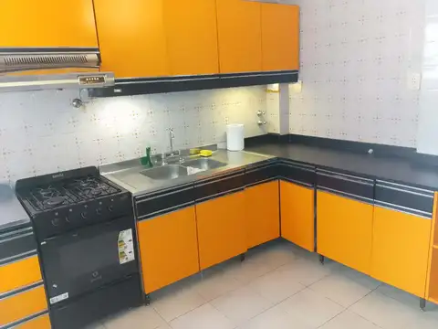 Alquiler departamento de 4 amb balcón belgrano