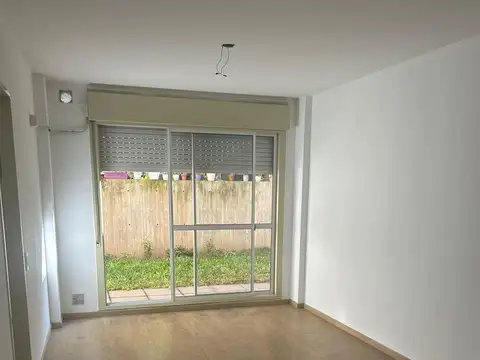 Departamento en Venta en Republica De La Sexta, USD 79.000