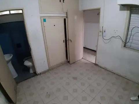 Campos 2600, Piso 1°