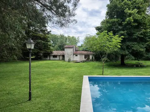 Lotes Cruce de Etcheverry Ideal inversor, desarrollo, uso recreativo 3140 m2 calle 46 e/ 243  y 244