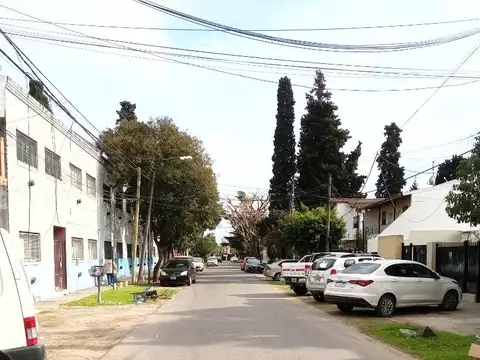 Neva York 700