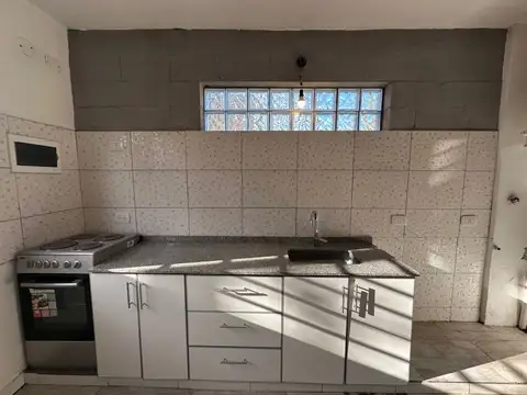 Alquiler departamento en planta baja en Barrio El Rocio