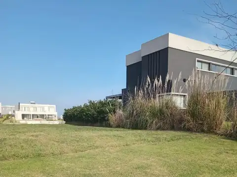 Terreno en Venta en Puerto de Escobar, USD 190.000